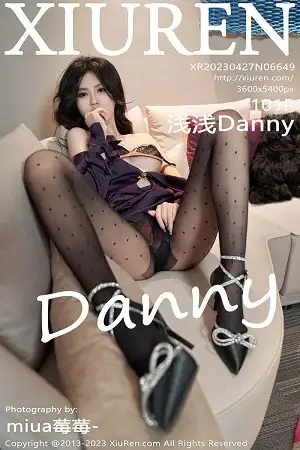 [XiuRen秀人网]No.6649 模特浅浅Danny私房性感紫色服配黑丝裤袜秀曼妙身姿诱惑写真101P