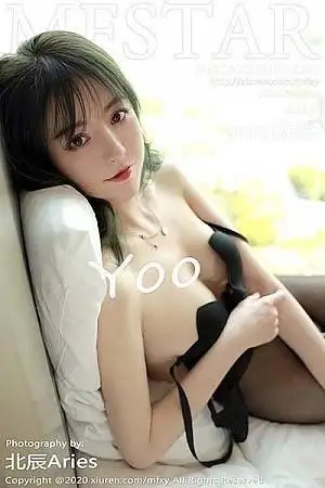 [MFStar模范学院]Vol.323 嫩模yoo优优黑色内衣主题无内开档黑丝裤袜喷血诱惑写真44P