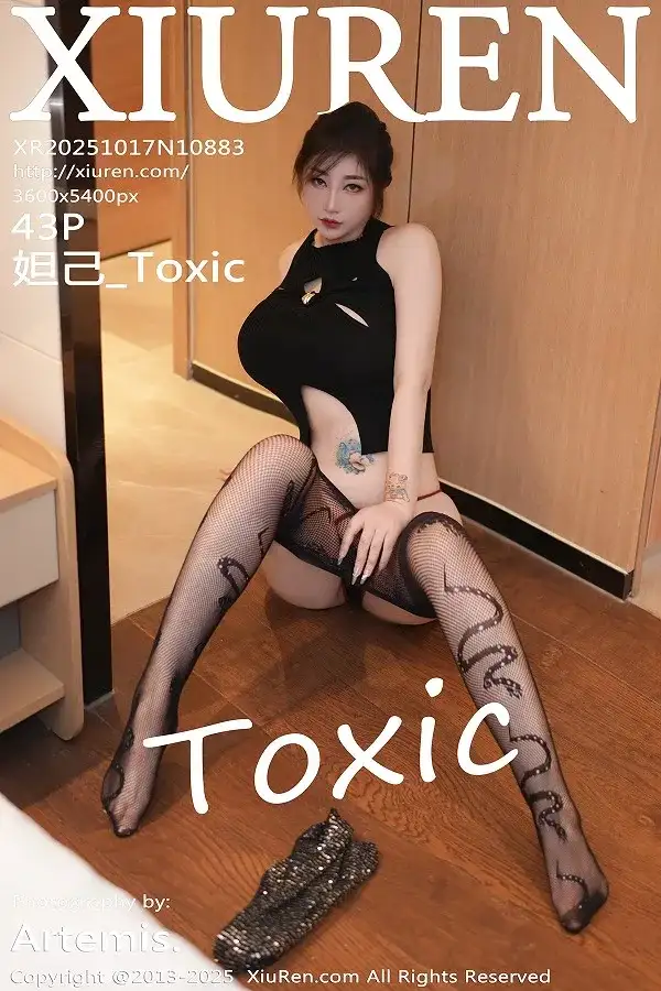 [XiuRen秀人网]No.10883 女神妲己 Toxic性感黑色情趣服饰配黑丝网袜秀丰腴身材诱惑写真43P