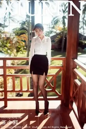 [XiuRen秀人网]No.1606 女神黄乐然性感秘书装白衬衣配黑短裙黑丝袜惹火诱惑写真56P